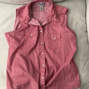 Woman’s Wrangler sleeveless